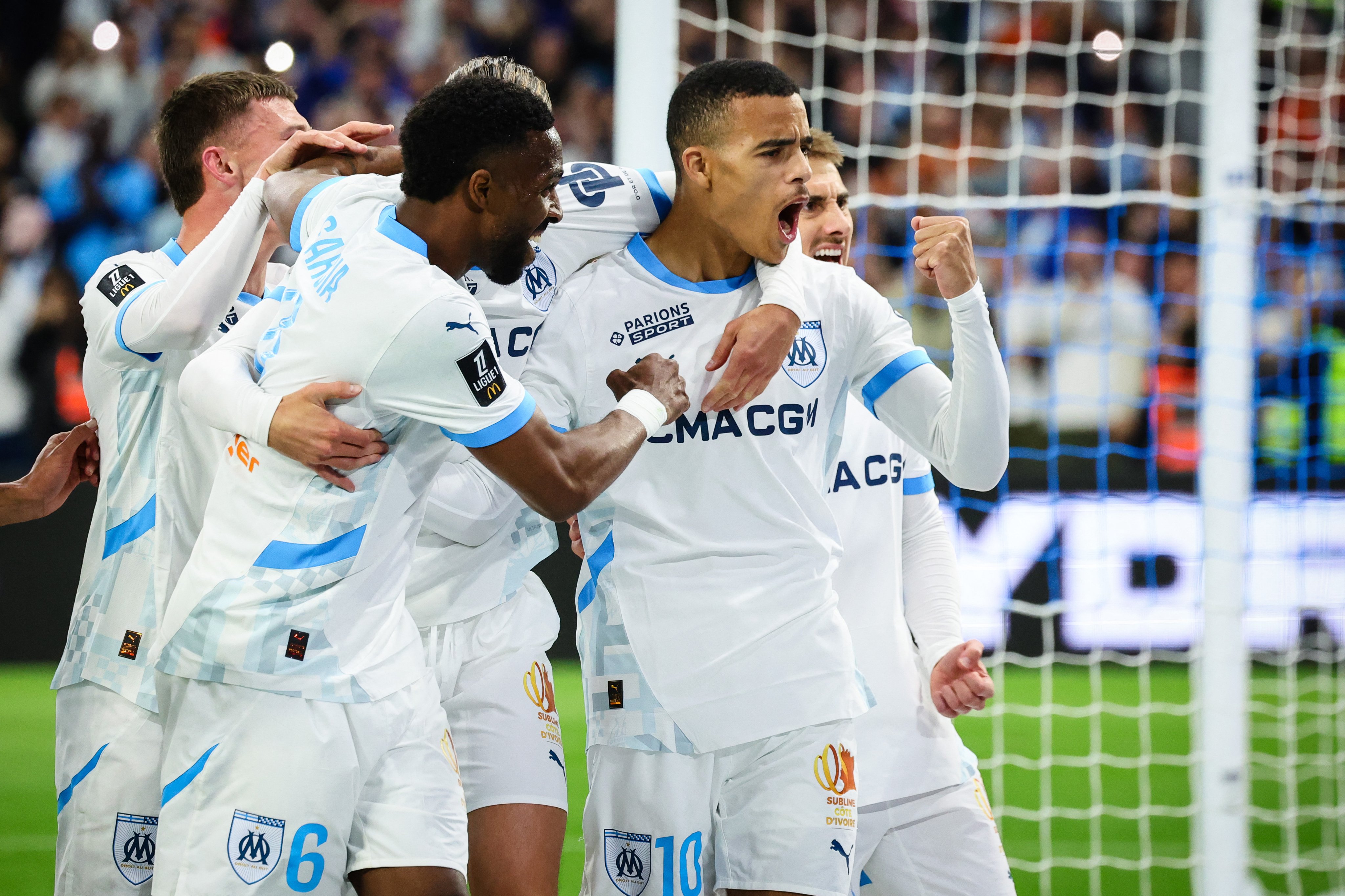 Greenwood đã ghi được 18 bàn thắng tại Ligue 1, tạm thời trở thành cầu thủ ghi nhiều bàn thắng thứ ba trong mùa giải đầu tiên của Marseille trong thế kỷ 20