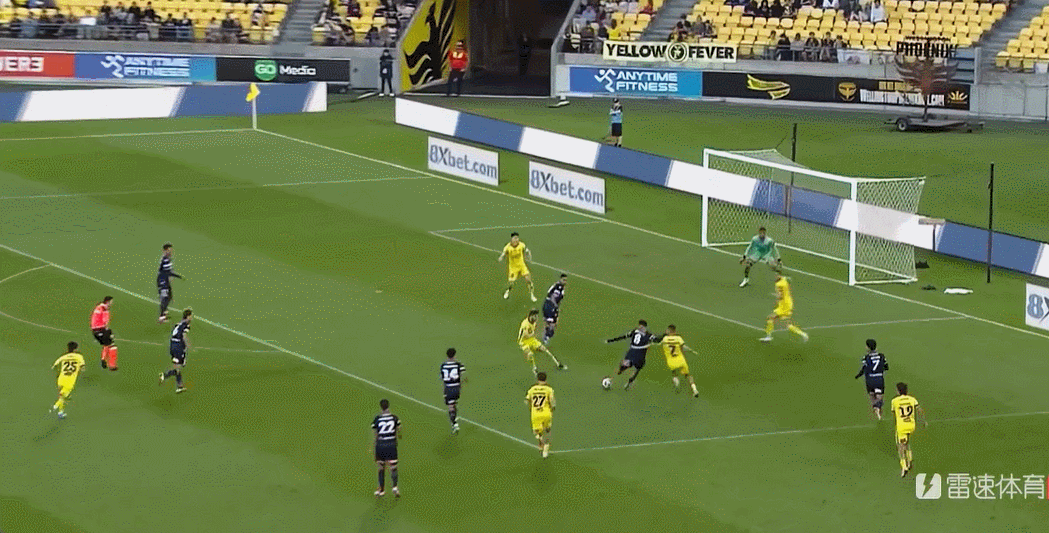 Hiệp 1 giải Super League Úc: Velupillai ghi bàn, Piper ghi bàn, Machah ghi bàn, Melbourne Victory 2-1 Wellington Phoenix