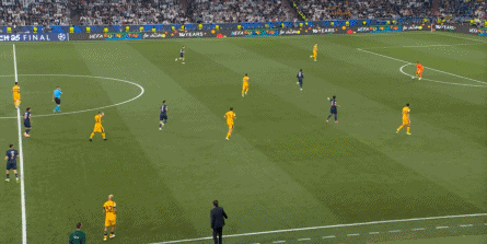 ⛳Chi tiết: Enrique vẽ con rồng và Dembélé thêm nét hoàn thiện, trong khi Inter Milan chịu trách nhiệm về bảng nền