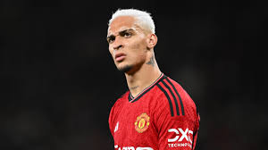Dòng thời gian đảo ngược chuyển nhượng của Anthony: Sau khi Manchester United đồng ý, Anthony muốn bù đắp khoản chênh lệch lương và cuối cùng Betis đã rút lại lời đề nghị