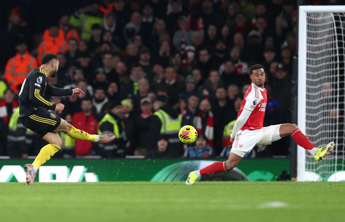 Arsenal 2-3 Man Utd Chủ nhà chưa thua đã lo 1